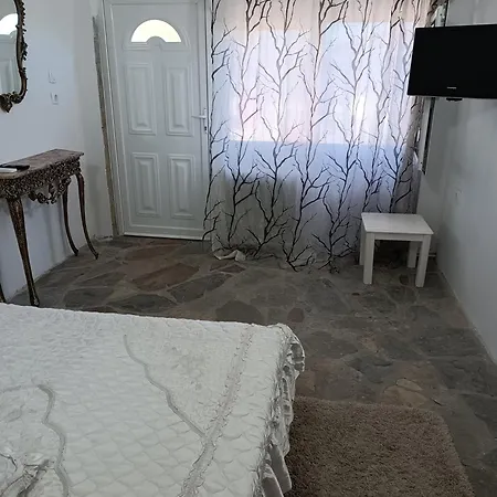 Ξενώνας Nea Kallikrateia